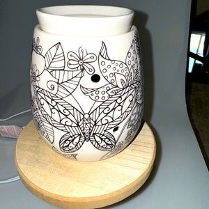 SCENTSY WAX WARMER SPRING BUTTERFLY
